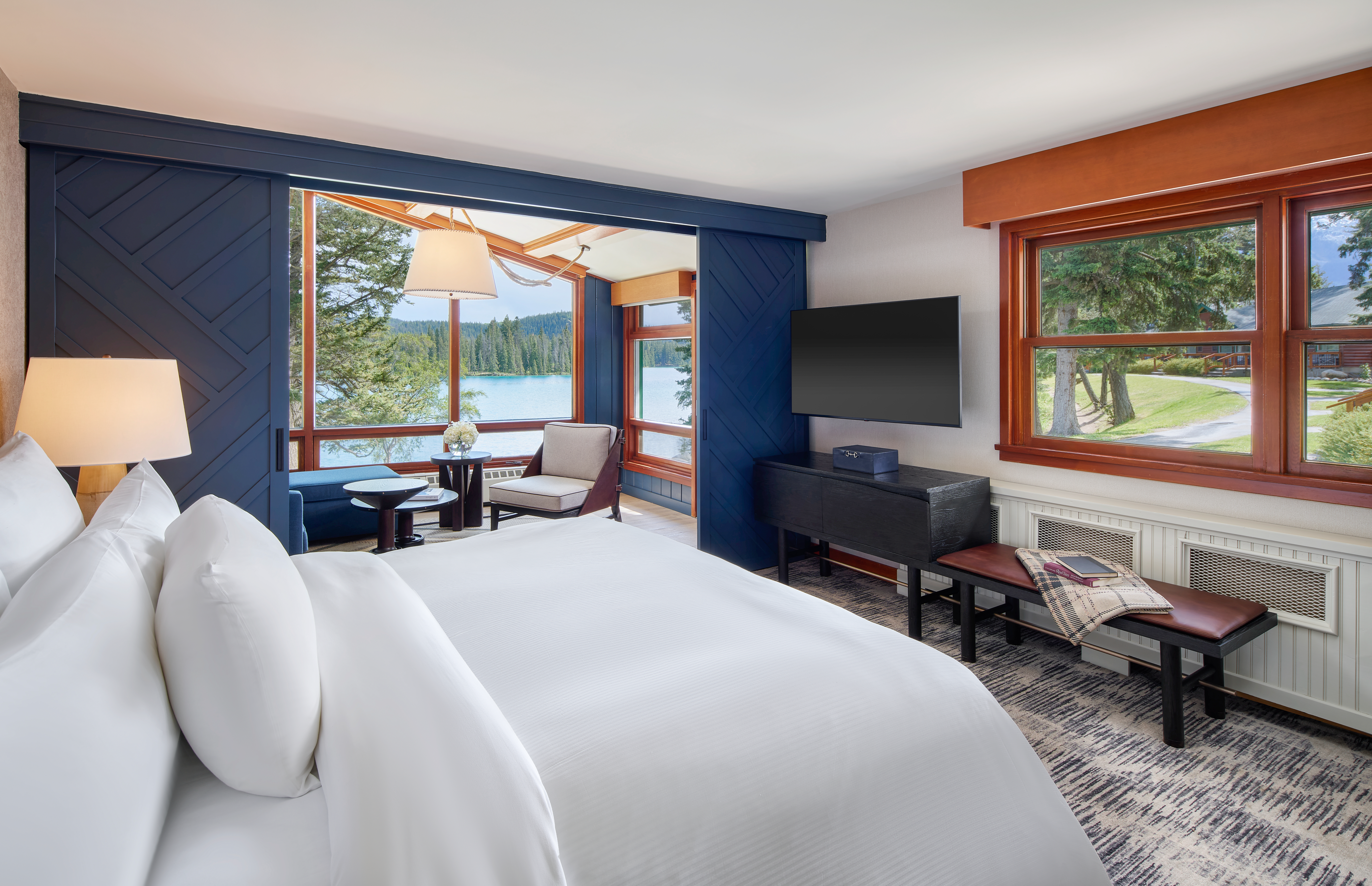 Guest accommodation at Fairmont Jasper Park Lodge
