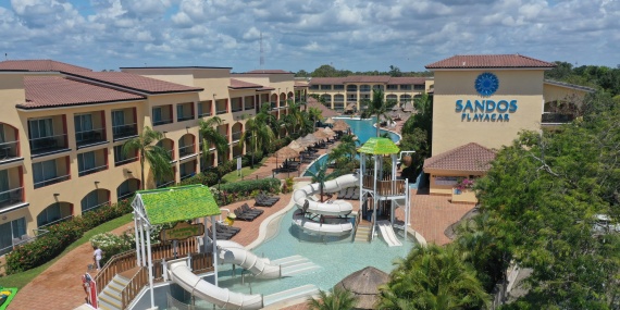 Sandos Playacar accommodations